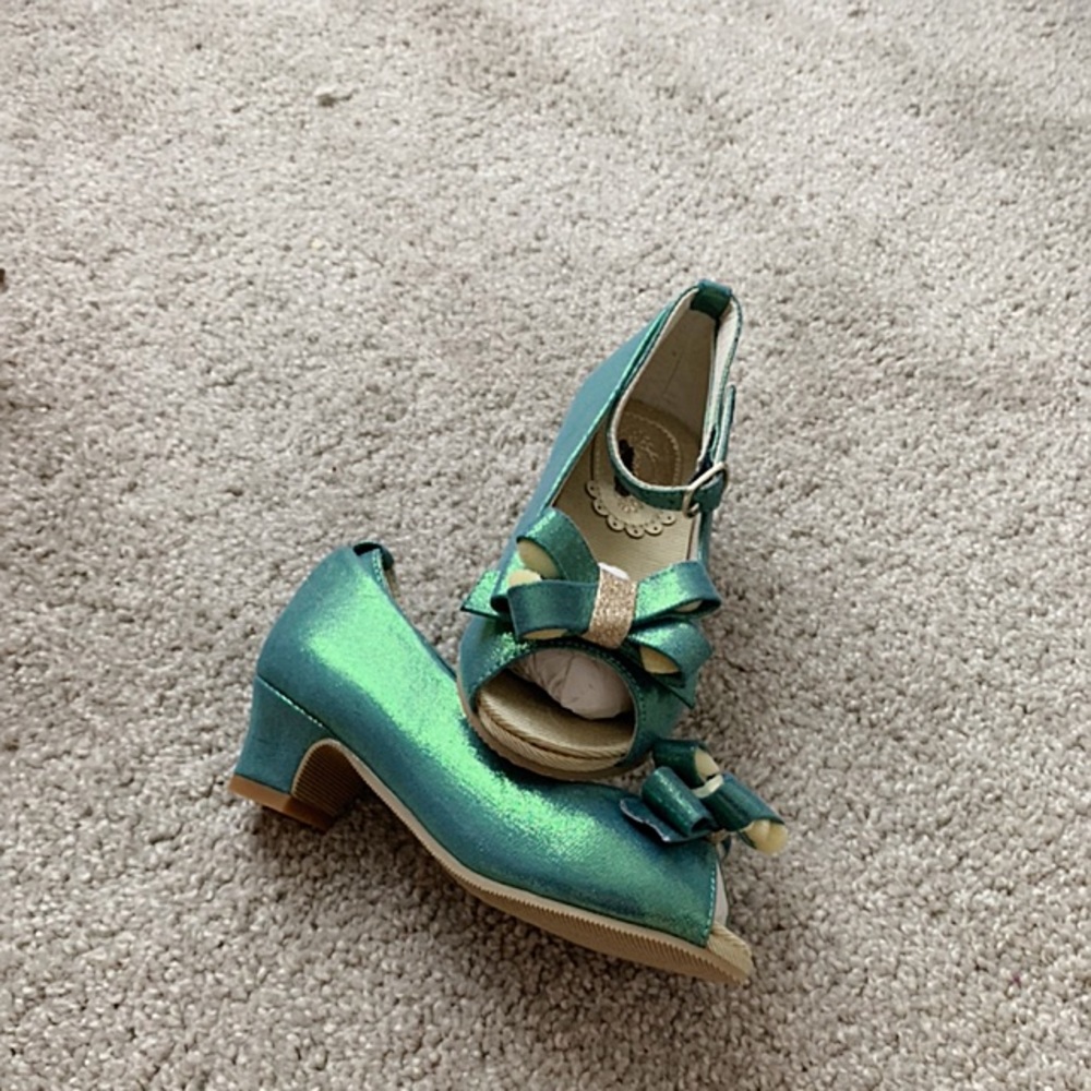 New Joyfolie girls shoes